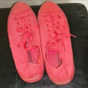 red converse